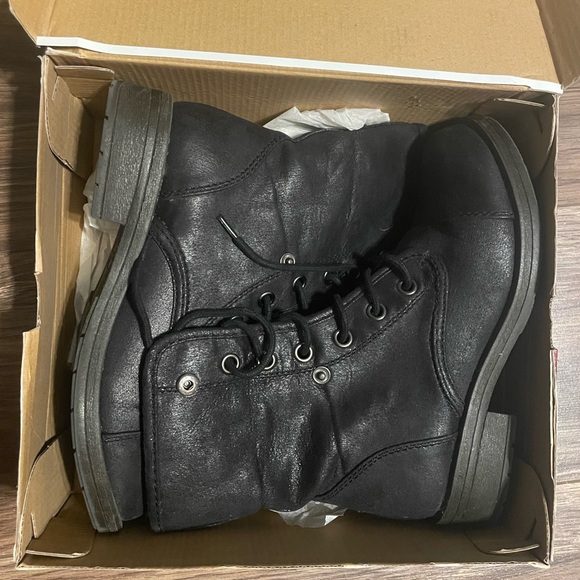 Arizona Yolanda Booties 🧣 - Picture 7 of 9